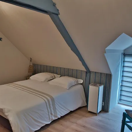 La Jacarandiere Holiday home Plumieux