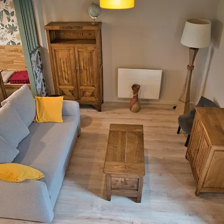 Holiday home La Jacarandiere